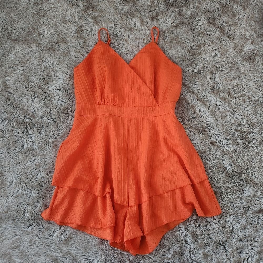 Niay Orange Textured Ruffle Trim Romper Size Large